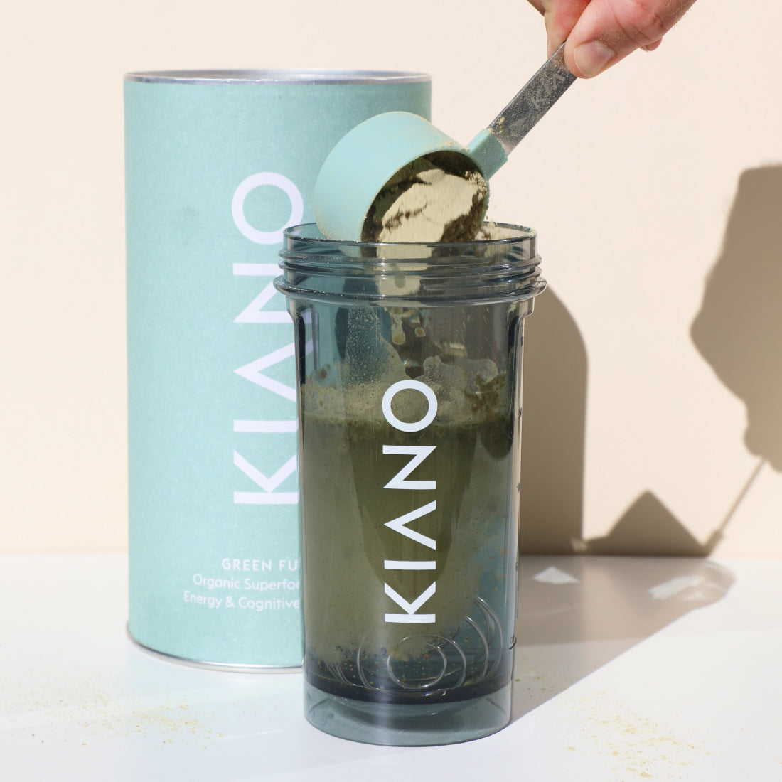 KIANO's Meal Shake with Detox Greens: A Convenient Solution for Wellness