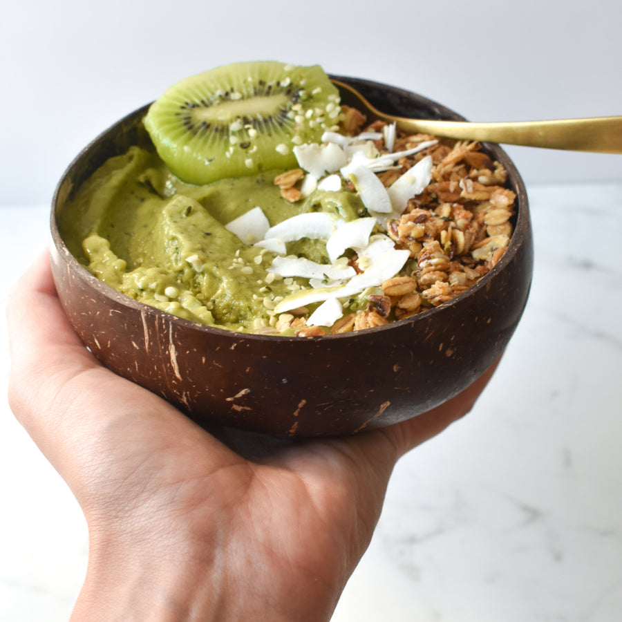 Morning Boost with KIANO's Magic Matcha Latte in a Nutritious Breakfast Bowl